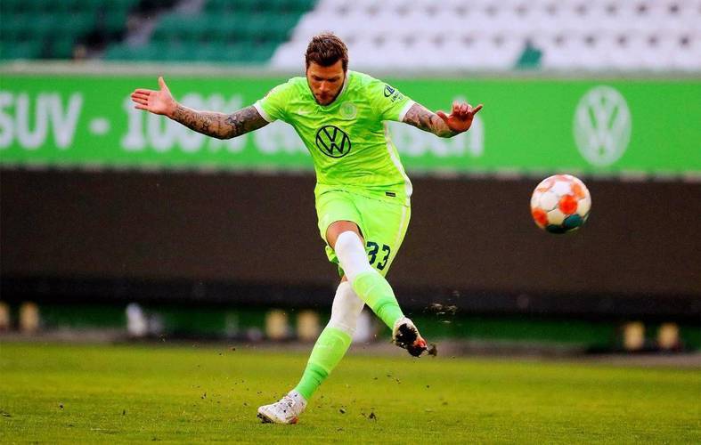 关于关键时刻托特纳姆备战葡超，单刀错失细节曝光，质疑声仍在，身体对抗强度拉满的信息